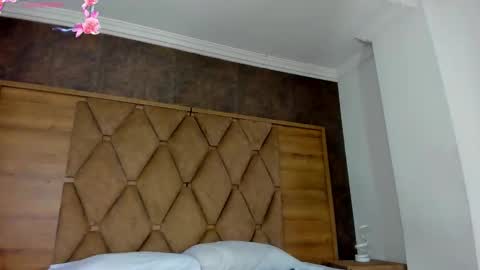 Snapshot of eimyandmaxi chatting on 7, 3, 2026 YG COUPLE online show from 7, 3, 2026