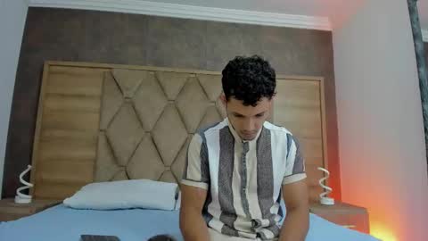 Snapshot of eimyandmaxi chatting on 16, 3, 2026 YG COUPLE online show from 16, 3, 2026