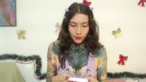 Snapshot of eimytatto_ chatting on 27, 12, 2024 Carla online show from 27, 12, 2024