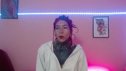 Snapshot of eimytatto_ chatting on 13, 2, 2025 Carla online show from 13, 2, 2025