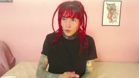 Snapshot of eimytatto_ chatting on 19, 2, 2025 Carla online show from 19, 2, 2025