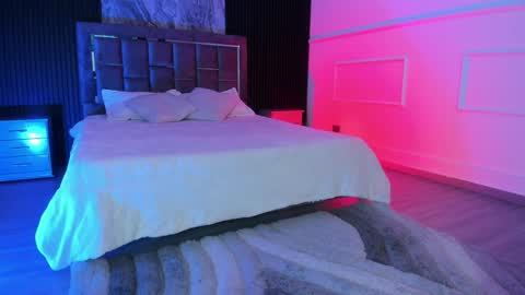 Snapshot of eirynraven chatting on 9, 4, 2026 Eiryn Raven online show from 9, 4, 2026