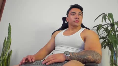 EITHAN CONOR online show from 9, 10, 2025