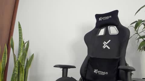 EITHAN CONOR online show from 11, 10, 2025