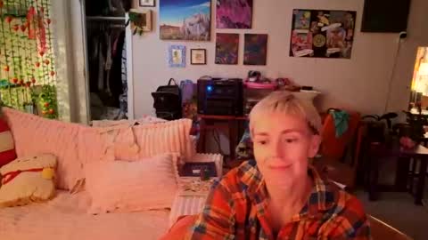 ejrabloom online show from 25, 3, 2026