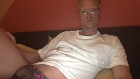 MrE online show from 8, 3, 2025