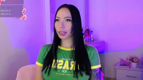 Snapshot of ela_jones7 chatting on 6, 1, 2025 Ela online show from 6, 1, 2025