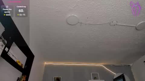 Snapshot of elaia_muller chatting on 3, 3, 2025 Elaia online show from 3, 3, 2025