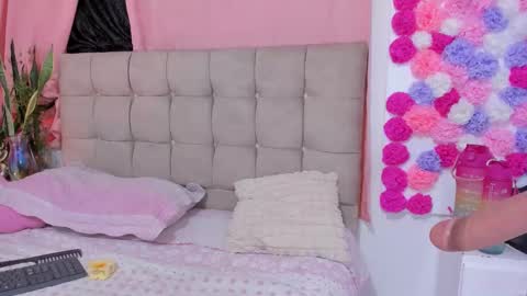 Ela  online show from 24, 2, 2025