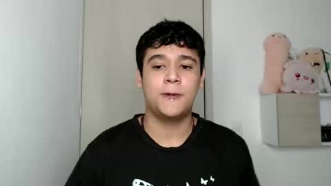 Snapshot of elandor__79876 chatting on 24, 10, 2025 elandor online show from 24, 10, 2025