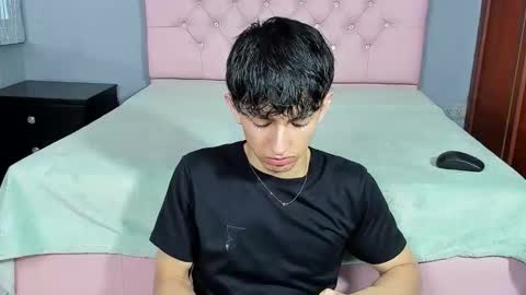 Snapshot of elangiraldo chatting on 11, 1, 2026 Elan Giralon online show from 11, 1, 2026