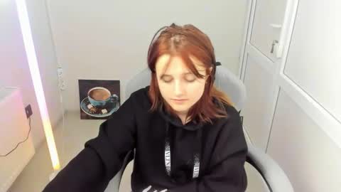 Evie online show from 13, 5, 2026