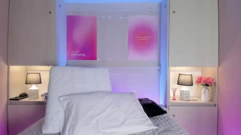 elarey_ online show from 17, 5, 2026