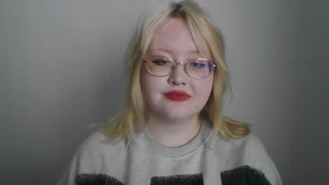 Snapshot of elayne_sweet chatting on 10, 3, 2026 elayne_sweet online show from 10, 3, 2026