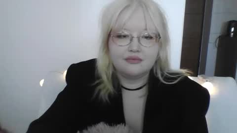 Snapshot of elayne_sweet chatting on 21, 3, 2026 elayne_sweet online show from 21, 3, 2026