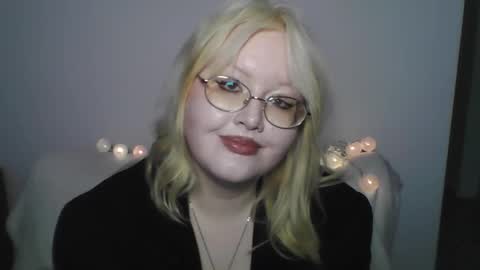 Snapshot of elayne_sweet chatting on 27, 3, 2026 elayne_sweet online show from 27, 3, 2026