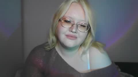 Snapshot of elayne_sweet chatting on 31, 3, 2026 elayne_sweet online show from 31, 3, 2026