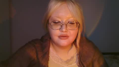 Snapshot of elayne_sweet chatting on 3, 4, 2026 elayne_sweet online show from 3, 4, 2026