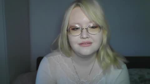 elayne_sweet online show from 29, 4, 2026