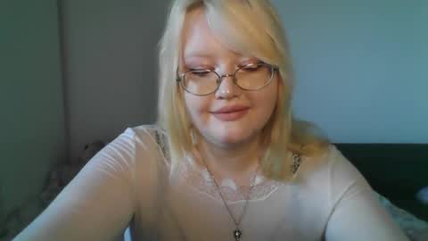 elayne_sweet online show from 6, 5, 2026