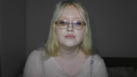 elayne_sweet online show from 17, 5, 2026