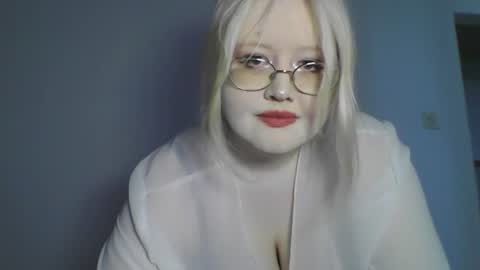 elayne_sweet online show from 9, 7, 2026