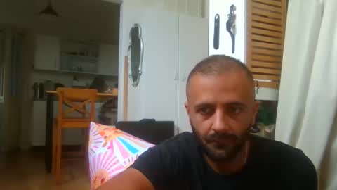 daniel18cmx online show from 15, 12, 2025