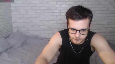 Snapshot of electric_smile chatting on 6, 12, 2024 Alex online show from 6, 12, 2024