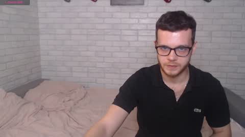 Snapshot of electric_smile chatting on 20, 12, 2024 Alex online show from 20, 12, 2024