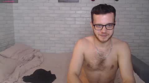 Snapshot of electric_smile chatting on 21, 12, 2024 Alex online show from 21, 12, 2024