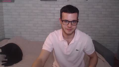 Snapshot of electric_smile chatting on 23, 12, 2024 Alex online show from 23, 12, 2024