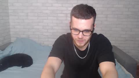 Snapshot of electric_smile chatting on 12, 2, 2025 Alex online show from 12, 2, 2025
