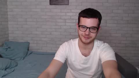 Snapshot of electric_smile chatting on 9, 3, 2025 Alex online show from 9, 3, 2025