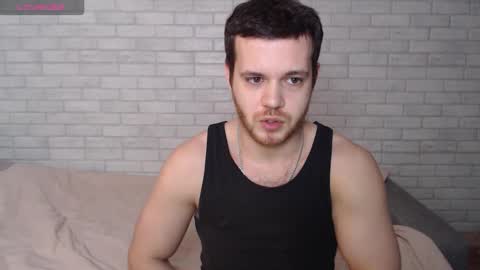 Snapshot of electric_smile chatting on 22, 12, 2025 Alex online show from 22, 12, 2025