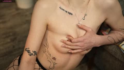 Jess online show from 11, 4, 2026