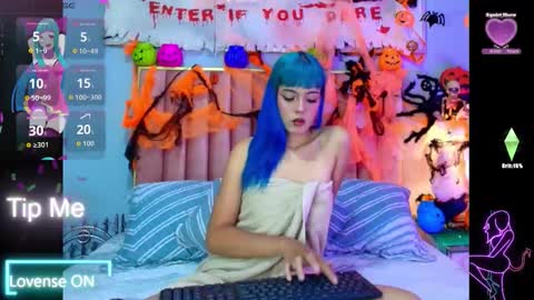 Snapshot of elektrablue_1 chatting on 30, 10, 2025 Elektra online show from 30, 10, 2025