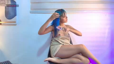 Snapshot of elektrablue_1 chatting on 12, 11, 2025 Elektra online show from 12, 11, 2025