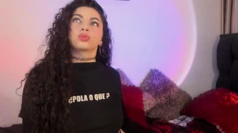 Elena  online show from 17, 12, 2025