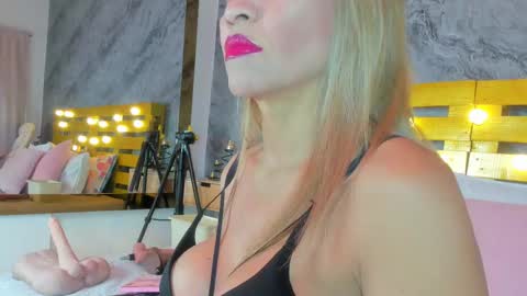 Elena online show from 13, 2, 2025