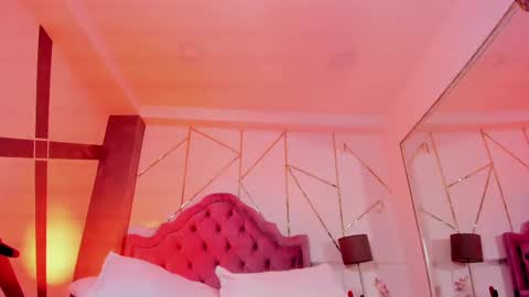 Elena online show from 23, 2, 2025