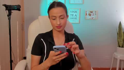 Elena online show from 10, 1, 2025