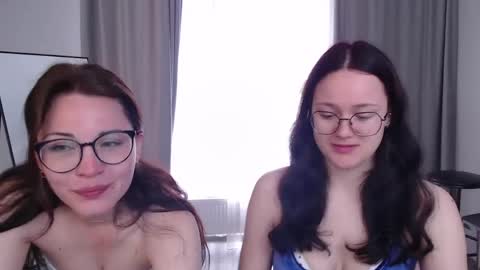 Elena online show from 13, 5, 2026