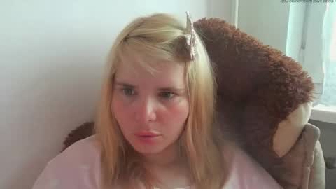 Snapshot of elenaflirt chatting on 3, 6, 2026 Elena online show from 3, 6, 2026