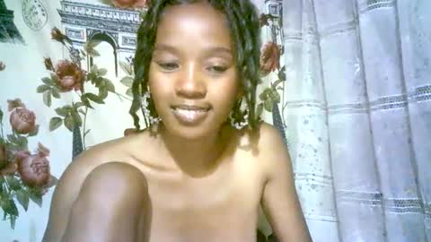 Snapshot of elenah0123 chatting on 9, 12, 2024 elenah013 online show from 9, 12, 2024