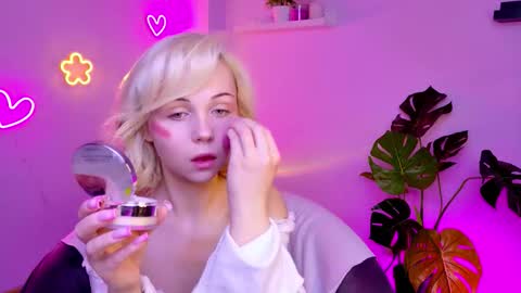 elenamonroe_ online show from 15, 3, 2026