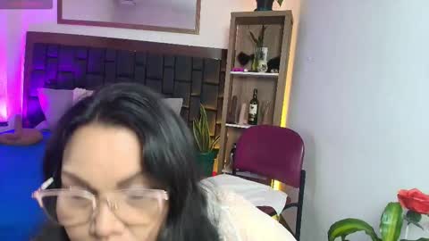 Snapshot of elenna_boobs_ chatting on 13, 3, 2026 elenna_boobs_ online show from 13, 3, 2026