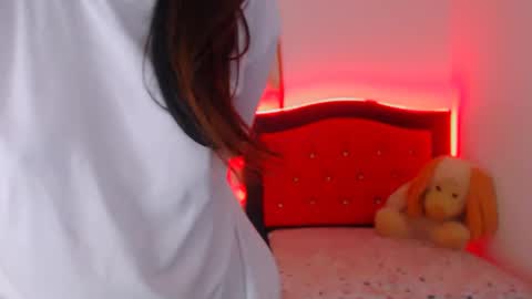 Snapshot of elenna_hotx chatting on 21, 12, 2024 agnes online show from 21, 12, 2024