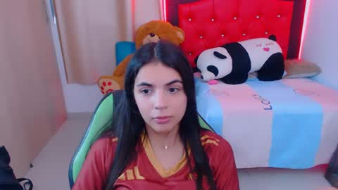 Snapshot of elenna_hotx chatting on 20, 1, 2025 agnes online show from 20, 1, 2025