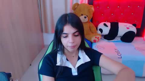 Snapshot of elenna_hotx chatting on 29, 1, 2025 agnes online show from 29, 1, 2025