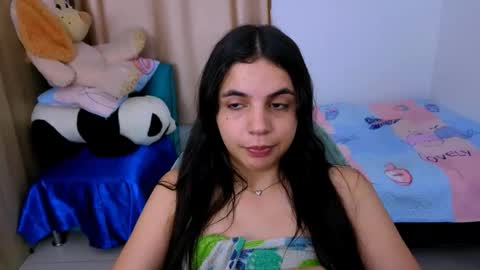 Snapshot of elenna_hotx chatting on 20, 9, 2025 agnes online show from 20, 9, 2025